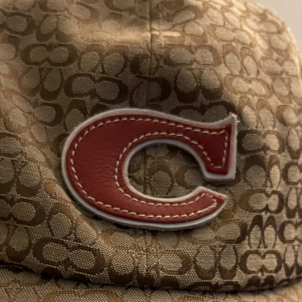 Coach Kids Signature Logo Baseball Cap - Brown & Tan Size S/M NWOT - Picture 6 of 6
